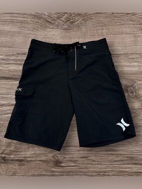 Hurley Phantom Men's All Black Board Shorts Size 30